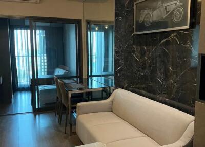 1 Bedroom Condominium for Sale in Ideo Phaholyothin Chatuchak, Samsen Nai, Phaya Thai, Bangkok