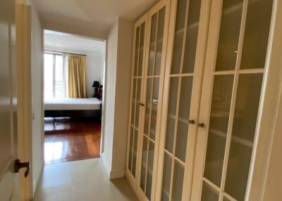 3 Bedrooms Condominium for Sale in Chidlom Place, Lumphini, Pathum Wan, Bangkok