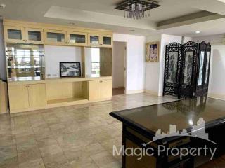 3 Bedrooms Condo for Sale in Tai Ping Towers, Khlong Tan Nuea, Watthana, Bangkok