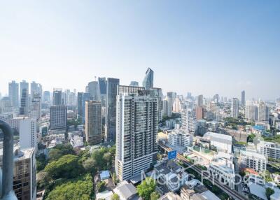 2 Bedroom Condo for Sale in The Waterford Diamond, Khlong Toei, Bangkok