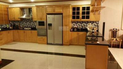 4 Bedroom House for Sale in Island View Residence Jomtien Pattaya