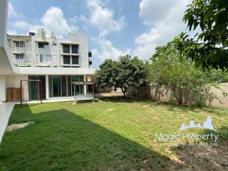 5 Bedrooms Single House For Sale in The Master Private Srinakarin, Nong Bon, Prawet, Bangkok