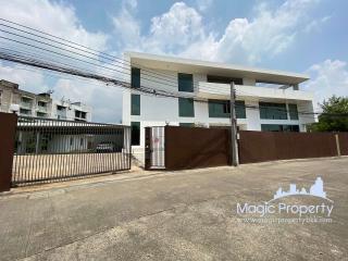 5 Bedrooms Single House For Sale in The Master Private Srinakarin, Nong Bon, Prawet, Bangkok