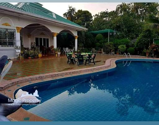 7 Bedrooms Pool Villa House For Sale in Nong Pla Lai, Bang Lamung, Chonburi