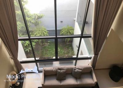 3 Bedrooms Single house for Sale in Parc Priva project, Huai Khwang, Bangkok