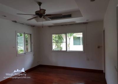 5 Bedrooms Single House For Sale in Nichada Thani Pak kret, Bang Talat, Nonthaburi