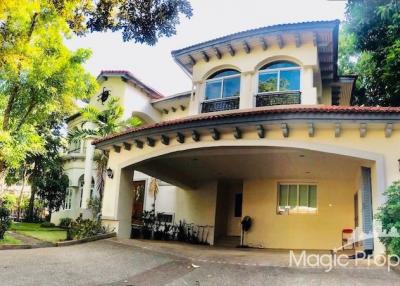 5 Bedroom Single House For Sale in Prukpirom Regent Sukhumvit, Bang Na, Bangkok