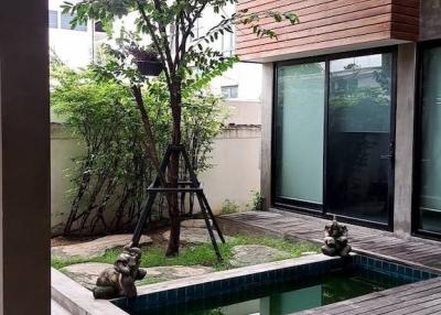 4 Bedrooms Single House For Sale in Soi Phahon Yothin 8, Samsen Nai, Phaya Thai, Bangkok