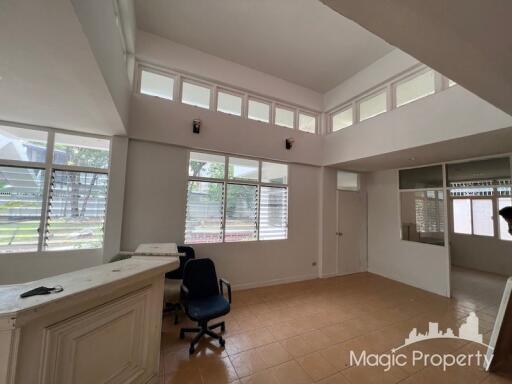 4 Bedrooms Ekkamai House For Rent, Khlong Tan Nuea, Watthana, Bangkok