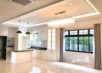 5 Bedrooms Single House For Rent in The Plazzo Srinakarin, Nong  Bon, Prawet, Bangkok