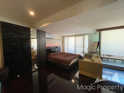 3 Bedroom Townhouse For Sale in Evanston Thonglor 25, Watthana, Bangkok