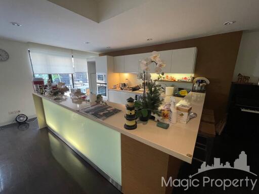 3 Bedroom Townhouse For Sale in Evanston Thonglor 25, Watthana, Bangkok