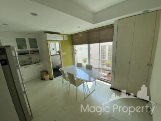 3 Bedrooms Townhouse for Sale in Private Sukhumvit Thonglor 13, Bangkok