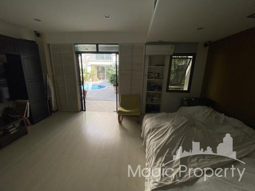 3 Bedrooms Townhouse for Sale in Private Sukhumvit Thonglor 13, Bangkok