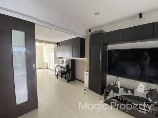 3 Bedrooms Townhouse for Sale in Private Sukhumvit Thonglor 13, Bangkok