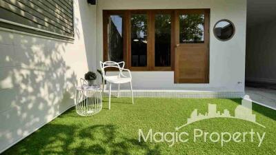 3 Bedrooms Townhouse For Rent in Pridi 42, Khlong Tan Nuea, Watthana, Bangkok