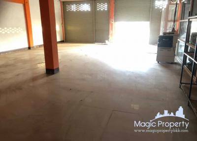 Commercial Building 2.5 Floors for Sale, Near main Road (Khon Kaen - Phon Thong Road), Rong Kham, Kalasin