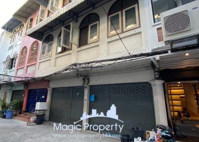 Commercial Building For Sale at Soi Sukhumvit 38(Saen Sabai8), Khlong Toei, Bangkok