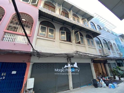 Commercial Building For Sale at Soi Sukhumvit 38(Saen Sabai8), Khlong Toei, Bangkok