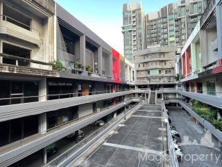 5 Floors Building For Sale in Park Avenue Ekkamai, Watthana, Bangkok