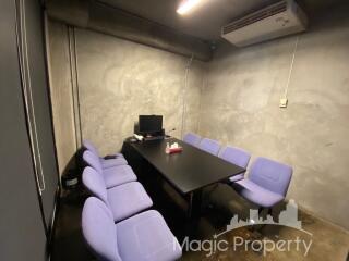 Home Office Building For Sale in Town in Town, Phlabphla, Wang Thonglang, Bangkok