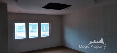 Commercial Space For Rent in Lat Phrao, Khlong Chaokhunsing, Wang Thonglang, Bangkok