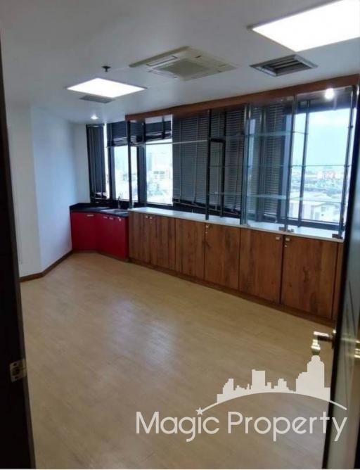 Office Space in Green Tower For Rent, Rama 4, Khlong Toei, Bangkok