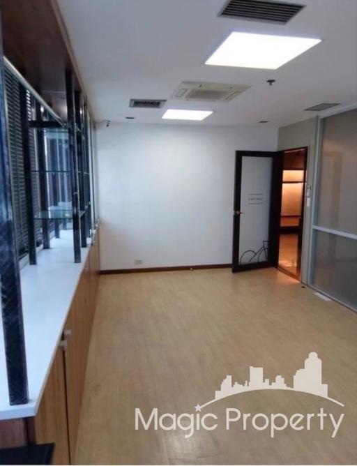 Office Space in Green Tower For Rent, Rama 4, Khlong Toei, Bangkok