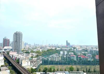 For RENT : The Lofts Ekkamai / 1 Bedroom / 1 Bathrooms / 45 sqm / 35000 THB [R11739]