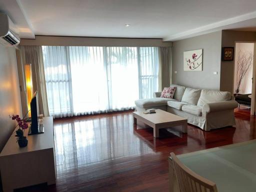 For RENT : Urbana Sukhumvit 15 / 2 Bedroom / 2 Bathrooms / 102 sqm / 36000 THB [R11734]