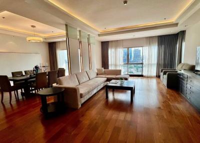 For RENT : Royal Residence Park / 4 Bedroom / 3 Bathrooms / 275 sqm / 170000 THB [10843744]