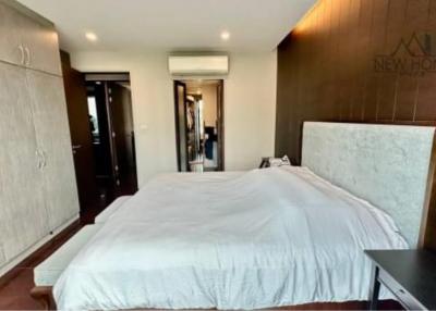 3 Bedrooms 3 Bathrooms Size 143.87sqm. Watermark Chaophraya for Sale 16.9mTHB