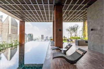 2 Bedrooms 2 Bathrooms Size 86sqm. Lofts Asoke for Rent 75,000 THB for Sale 19.2mTHB