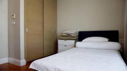 6 Bedrooms 6 Bathrooms Size 365sqm. ฺBright Sukhumvit 24 for Rent 200,000 THB