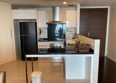 2 Bedrooms 2 Bathrooms Size 105sqm. Watermark Chaophraya River for Rent 45,000 THB