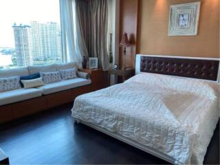 2 Bedrooms 2 Bathrooms Size 105sqm. Watermark Chaophraya River for Rent 45,000 THB