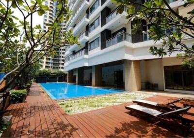 3 Bedrooms 3 Bathrooms Size 189.39sqm. Bright Sukhumvit 24 for Sale 35.5mTHB