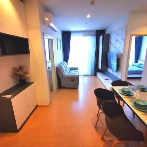 2 Bedrooms 2 Bathrooms Size 60sqm. Maru Ekkamai 2 for Rent 55,000 THB