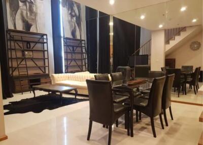 1 Bedroom 1 Bathroom Size 90sqm The Emporio Place for Rent 65,000THB