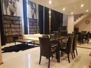 1 Bedroom 1 Bathroom Size 90sqm The Emporio Place for Rent 65,000THB