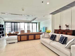 3 Bedrooms 3 Bathrooms Size 207.57sqm. The River for Sale 50mTHB