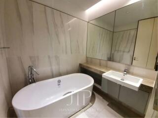 1 Bedroom 1 Bathroom Size 60sqm KRAAM Sukhumvit 26 for Rent 60,000THB