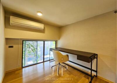 3 bedrooms 2 bathrooms size 130sqm. Siamese Exclusive 31 for Rent 100,000 THB