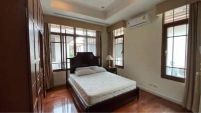 4 Bedrooms 5 Bathrooms Size 490sqm. Baan Sansiri for Rent 255,000 THB