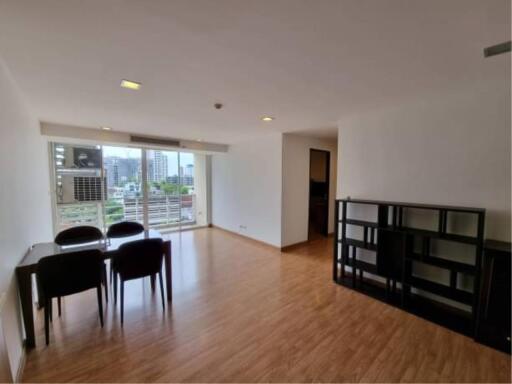3 Bedrooms 3 Bathrooms Size 112sqm. The Alcove 49 for Rent 55,000 THB for Sale 11.9mTHB