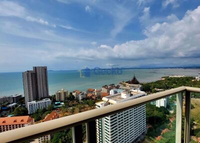 1 Bedroom Condo in The Riviera Wong Amat Beach Wongamat C009693