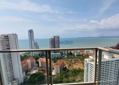 1 Bedroom Condo in The Riviera Wong Amat Beach Wongamat C009693