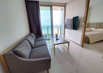 1 Bedroom Condo in The Riviera Wong Amat Beach Wongamat C009693