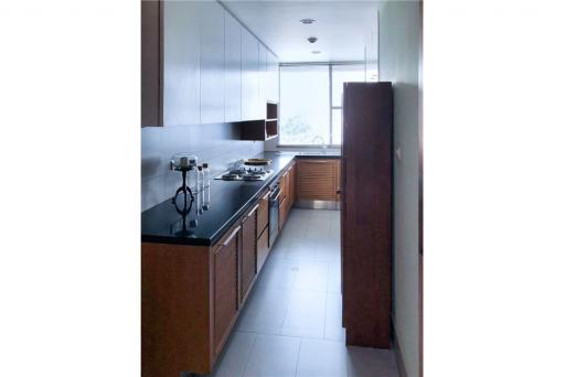 For rent new modern 2Beds For Rent Sukhumvit 49 - 920071001-10984