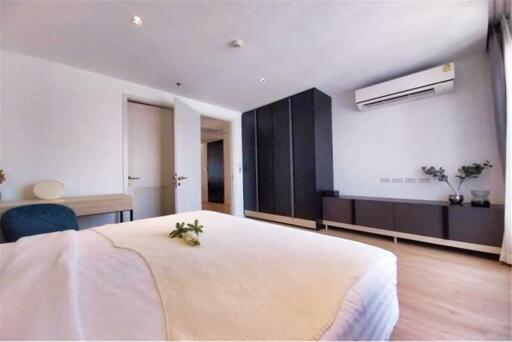 Experience Modern Living: 2-Bedroom Apartment for Rent in Sukhumvit 49